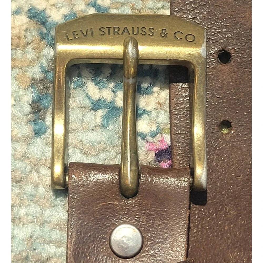 Vintage Y2k Levis Brass Buckle Distressed Italian Leather Brown Boho Western M